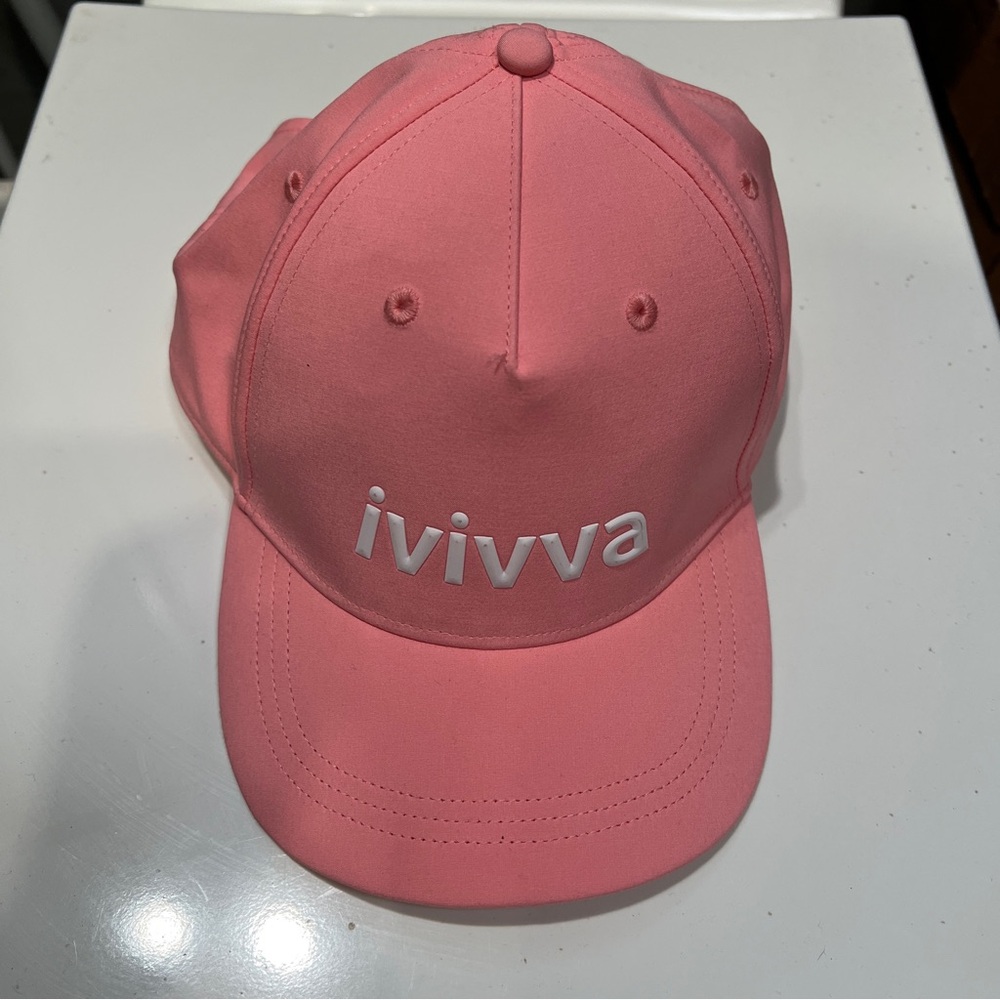 Ivivva Up High Ponytail Hat in Yum Yum Pink - Size M/L